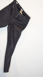 Nora Mid Rise Skinny Fit Black Jeans