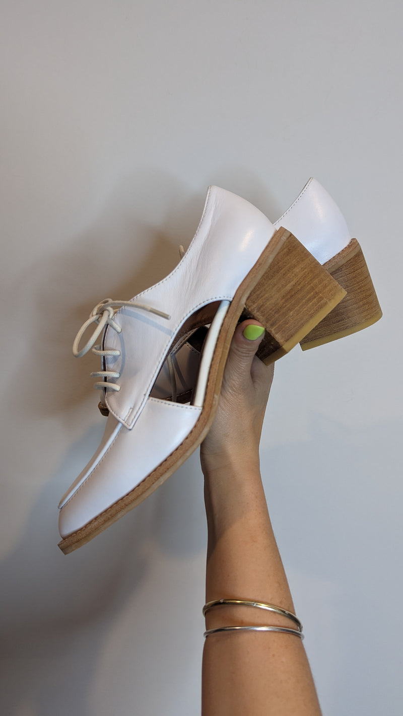 Jeffrey Campbell White Cutout Leather Oxford Derby Heels