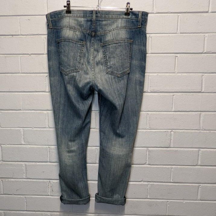 Current/Elliott Slouchy Stilletto Driftwood Destroy Jeans
