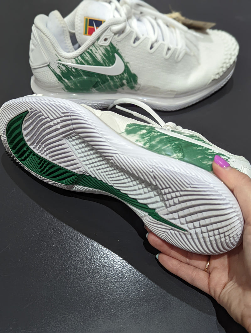 Nike Court Air Zoom Vapor X Knit, Women's Hard Court Tennis Shoe